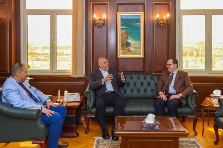 محافظ الإسكندرية يلتقي العضو المنتدب التنفيذي لشركة إيجوث لتعزير النشاط السياحي