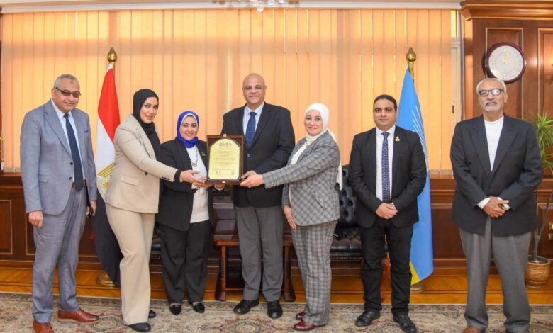 محافظة الإسكندرية تتسلم شهادة الآيزو الدولية ISO 210012025 لمركز تدريب ATC