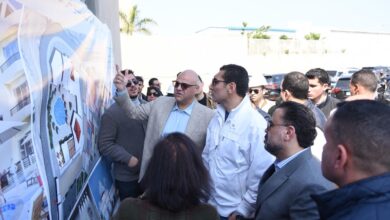  وزير الشباب والرياضة ومحافظ الإسكندرية يتفقدان منتدى الشباب بأبو قير