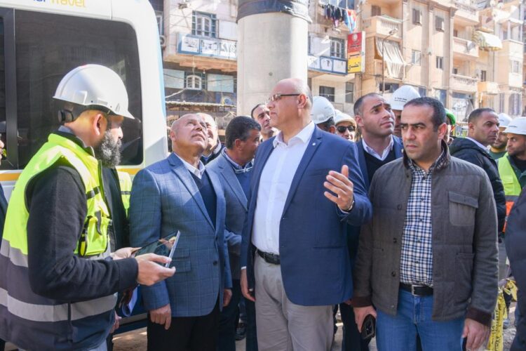 وزير النقل ومحافظ الإسكندرية يتفقدان مسار مشروع المرحلة الأولى من مترو ابو قير